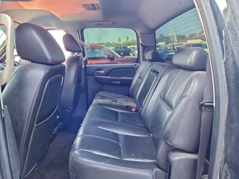 Photo 10 from auction – 2007 GMC NEW SIERRA with VIN 2GTEK13M271671382