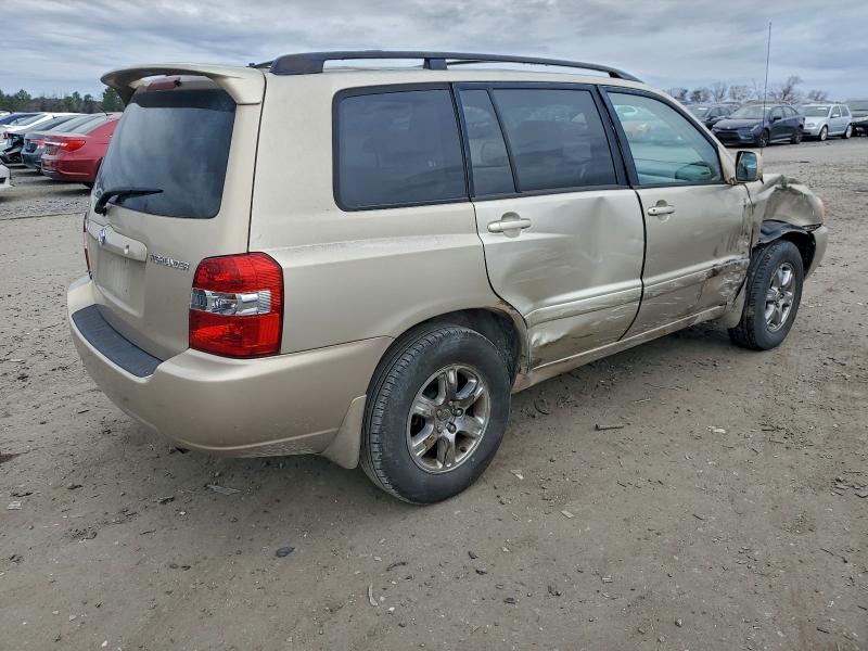 Photo 3 from auction – 2005 TOYOTA HIGHLANDER with VIN JTEDP21A150071887