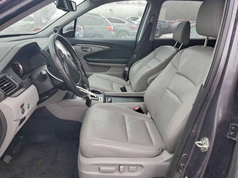 Photo 7 from auction – 2016 HONDA PILOT EXL with VIN 5FNYF6H55GB009177