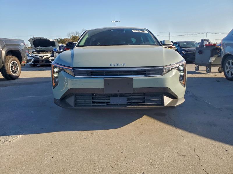 Photo 5 from auction – 2025 KIA K4 LX with VIN 3KPFT4DE0SE202300