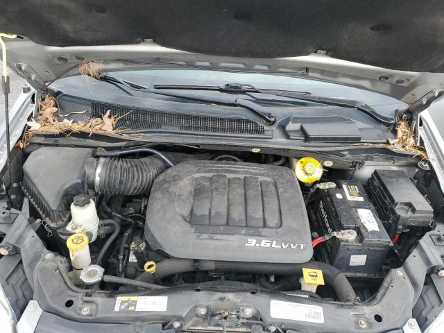 Photo 12 from auction – 2016 CHRYSLER TOWN & COU with VIN 2C4RC1BG3GR255658
