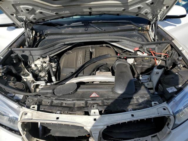 Photo 12 from auction – 2015 BMW X5 XDRIVE3 with VIN 5UXKR0C56F0K54826