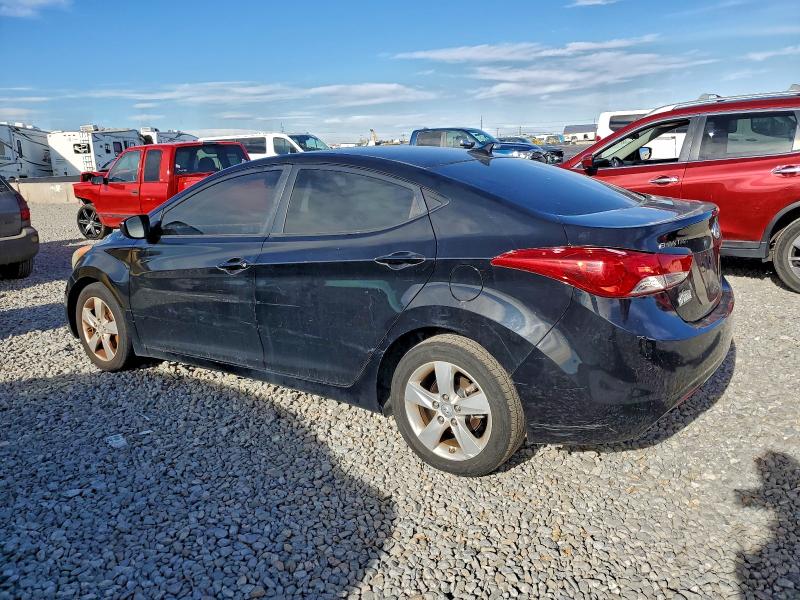 Photo 2 from auction – 2012 HYUNDAI ELANTRA with VIN 5NPDH4AE7CH070596