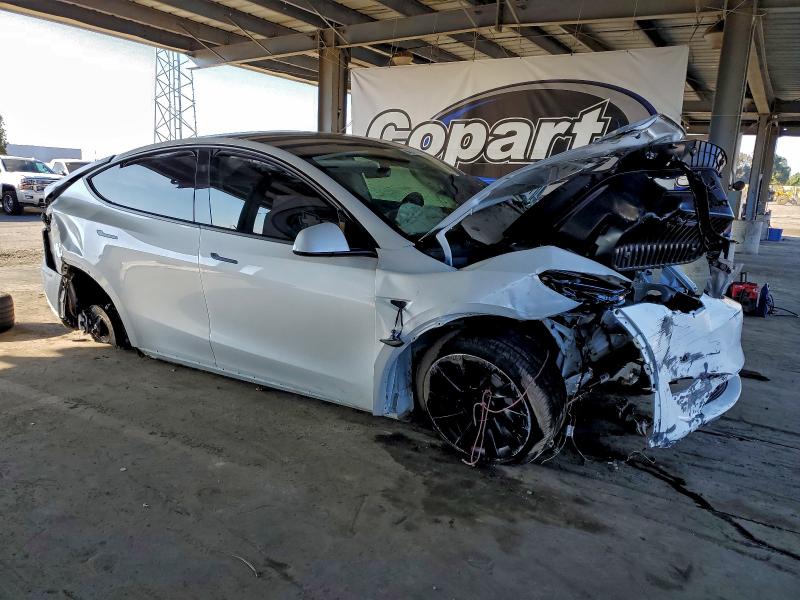 Photo 4 from auction – 2025 TESLA MODEL Y with VIN 7SAYGDEDXSF264500