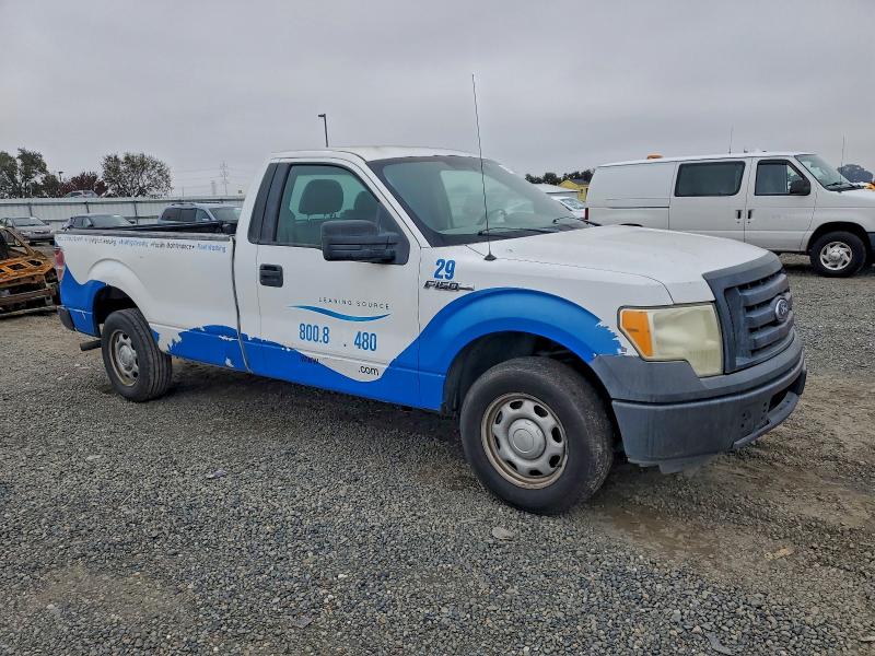 Photo 4 from auction – 2011 FORD F150 with VIN 1FTMF1CM5BKD38196