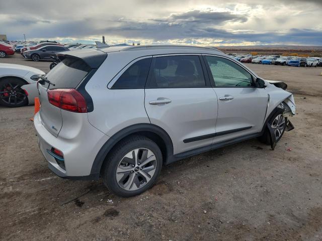 Photo 3 from auction – 2019 KIA NIRO EX with VIN KNDCC3LG4K5025813