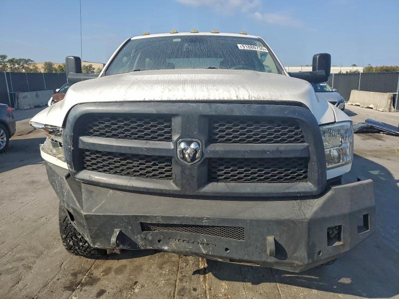 Zdjęcie 5 z aukcji – 2018 RAM 2500 ST z VIN 3C6UR5HL4JG359374