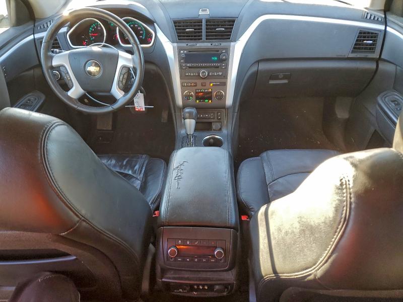 Photo 8 from auction – 2011 CHEVROLET TRAVERSE with VIN 1GNKVJED7BJ174728