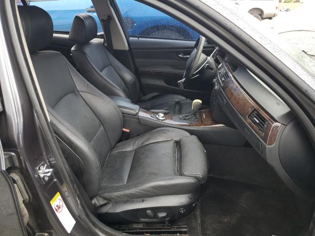 Photo 7 from auction – 2006 BMW 325 I with VIN WBAVB13566KX69187