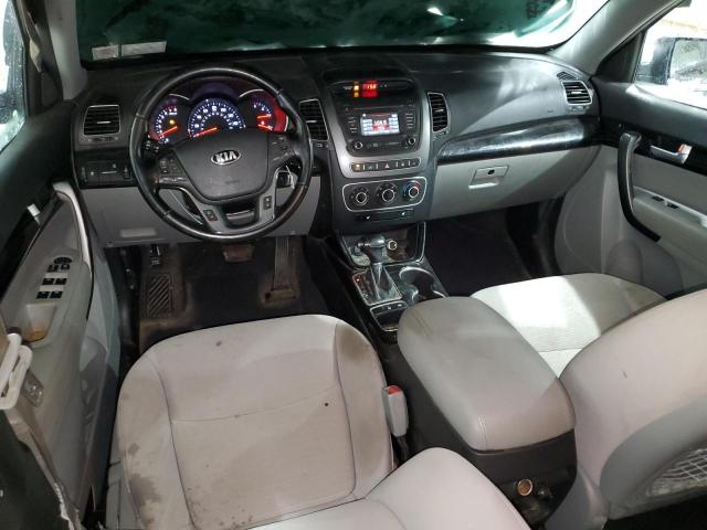 Photo 8 from auction – 2014 KIA SORENTO LX with VIN 5XYKTCA63EG506931