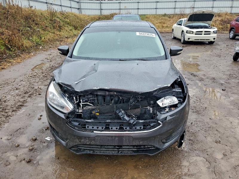 Photo 5 from auction – 2017 FORD FOCUS SE with VIN 1FADP3F28HL229436