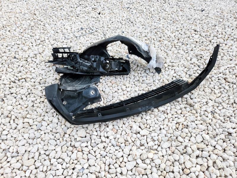 Photo 13 from auction – 2016 TOYOTA HIGHLANDER with VIN 5TDZKRFH4GS145732