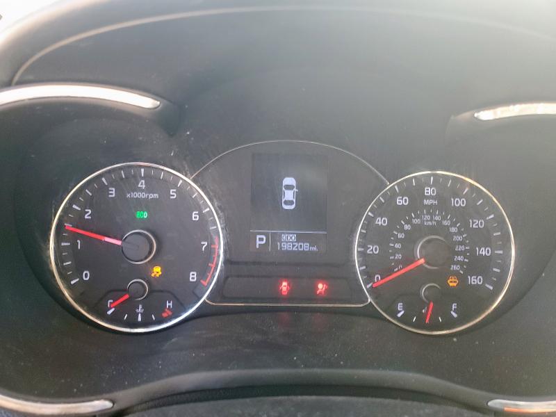 Photo 9 from auction – 2015 KIA FORTE EX with VIN KNAFZ4A82F5282579