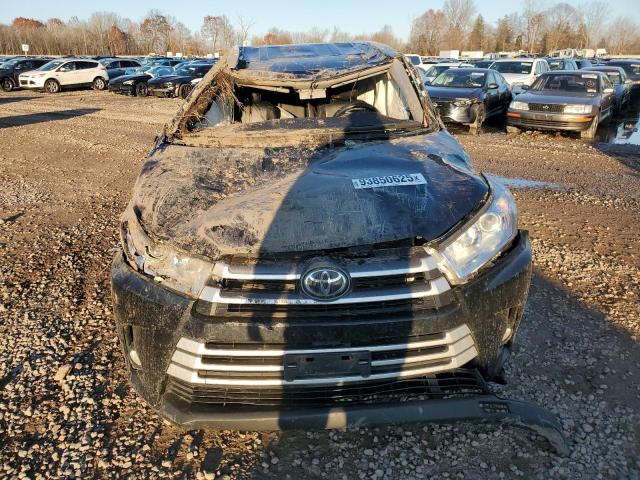 Photo 5 from auction – 2018 TOYOTA HIGHLANDER with VIN 5TDJZRFH1JS532545