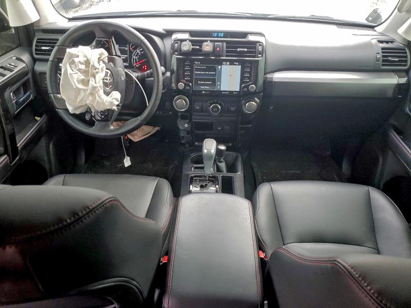 Photo 8 from auction – 2022 TOYOTA 4RUNNER SR with VIN JTERU5JR2N6009854