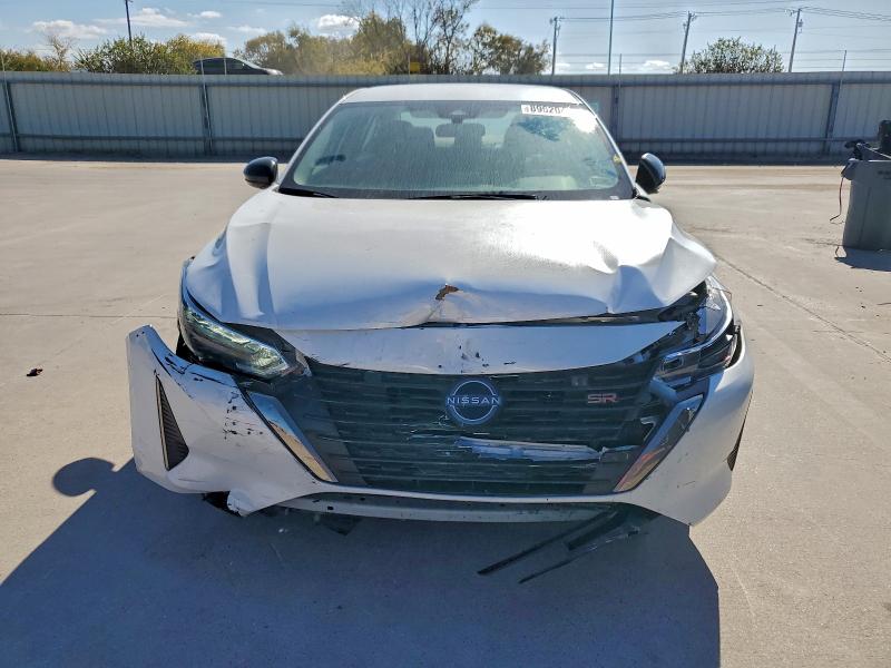 Photo 5 from auction – 2024 NISSAN SENTRA SR with VIN 3N1AB8DV4RY281745