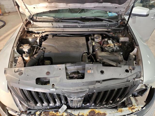 Photo 11 from auction – 2010 LINCOLN MKS with VIN 1LNHL9FT3AG604985