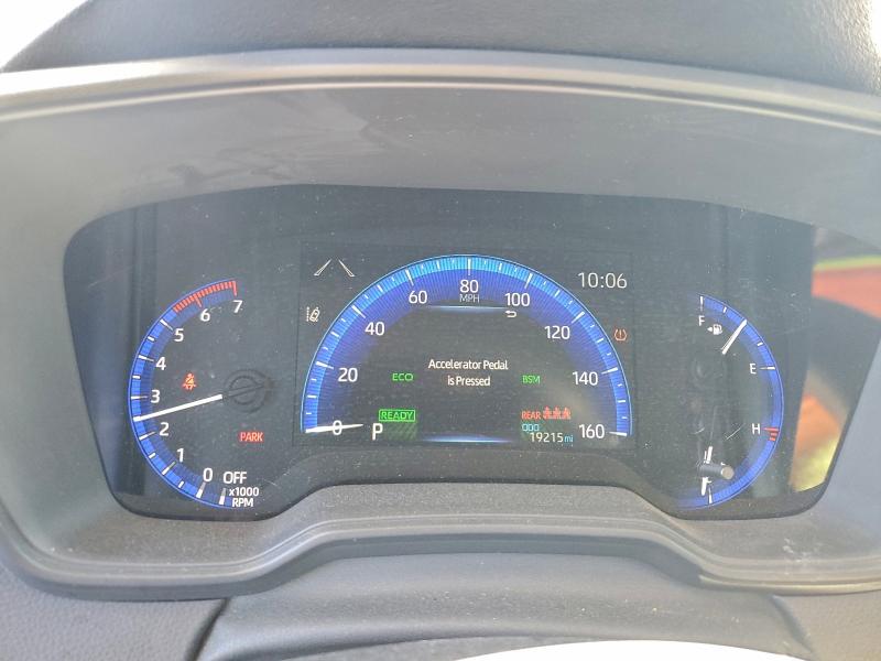 Photo 9 from auction – 2022 TOYOTA COROLLA LE with VIN JTDEAMDE4N3001643