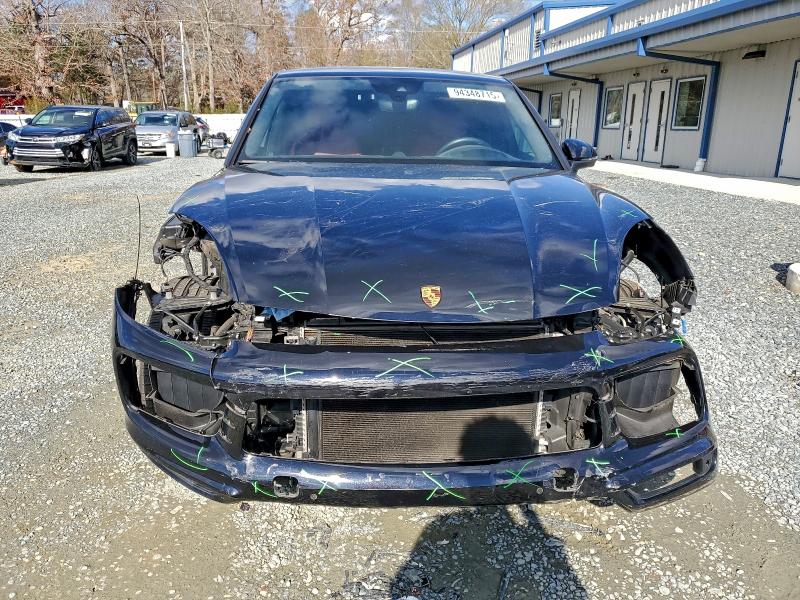 Photo 5 from auction – 2021 PORSCHE CAYENNE E with VIN WP1BE2AY3MDA44176