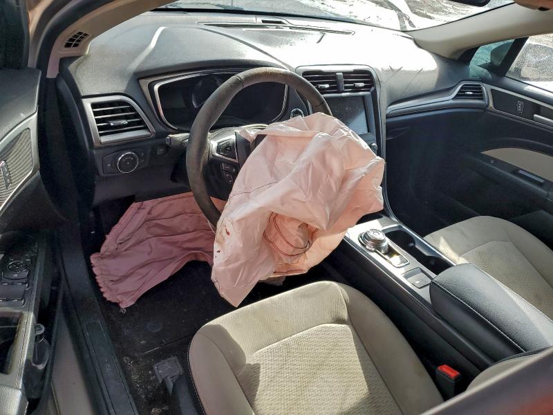 Photo 8 from auction – 2019 FORD FUSION SE with VIN 3FA6P0HD7KR280134