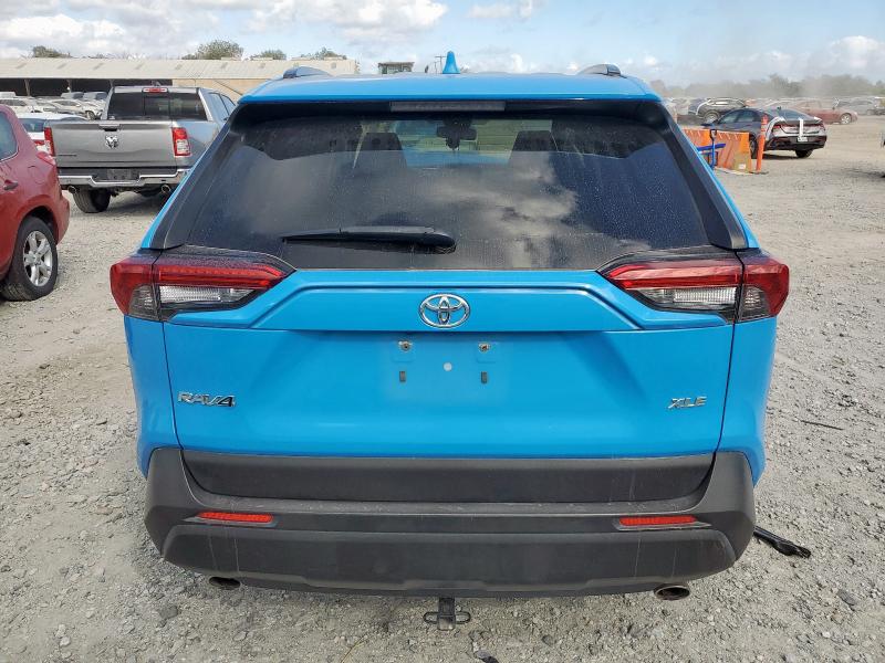 Photo 6 from auction – 2020 TOYOTA RAV4 with VIN JTMW1RFV9LD045028