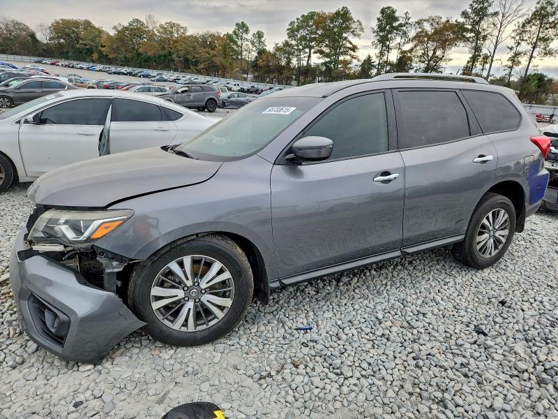 NISSAN PATHFINDER 2018 with VIN 5N1DR2MN7JC644924 - Photo from auction