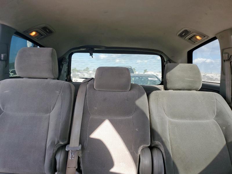 Photo 10 from auction – 2005 TOYOTA SIENNA CE with VIN 5TDZA23C55S371584