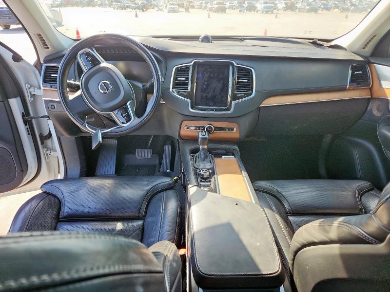 Photo 8 from auction – 2016 VOLVO XC90 T6 with VIN YV4A22PL2G1026045