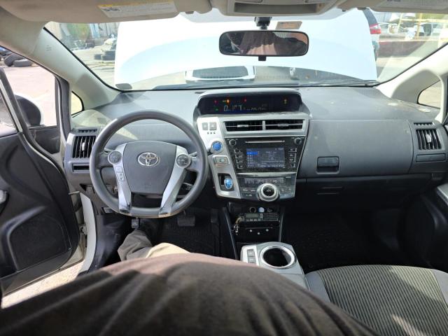 Photo 9 from auction – 2016 TOYOTA PRIUS V with VIN JTDZN3EU9GJ046775