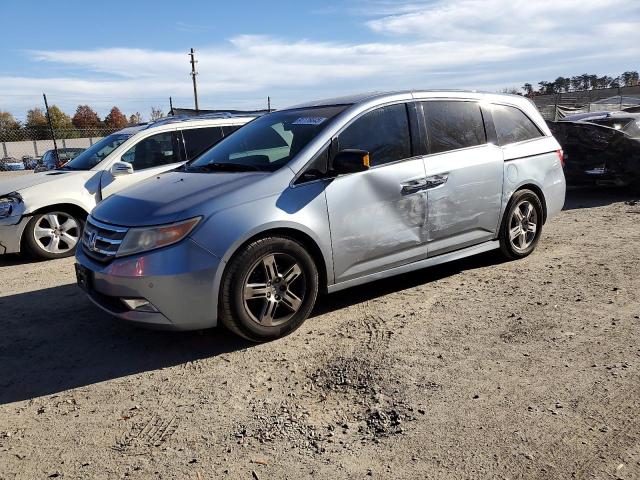 HONDA ODYSSEY TO 2011 with VIN 5FNRL5H94BB097562 - Photo from auction