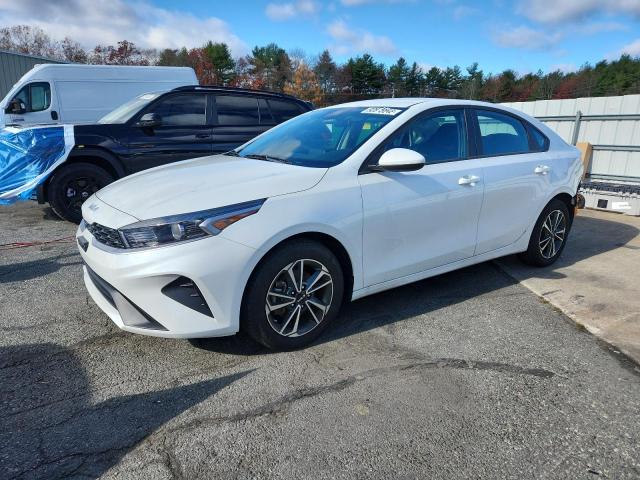 KIA FORTE LX 2024 with VIN 3KPF24AD8RE806945 - Photo from auction