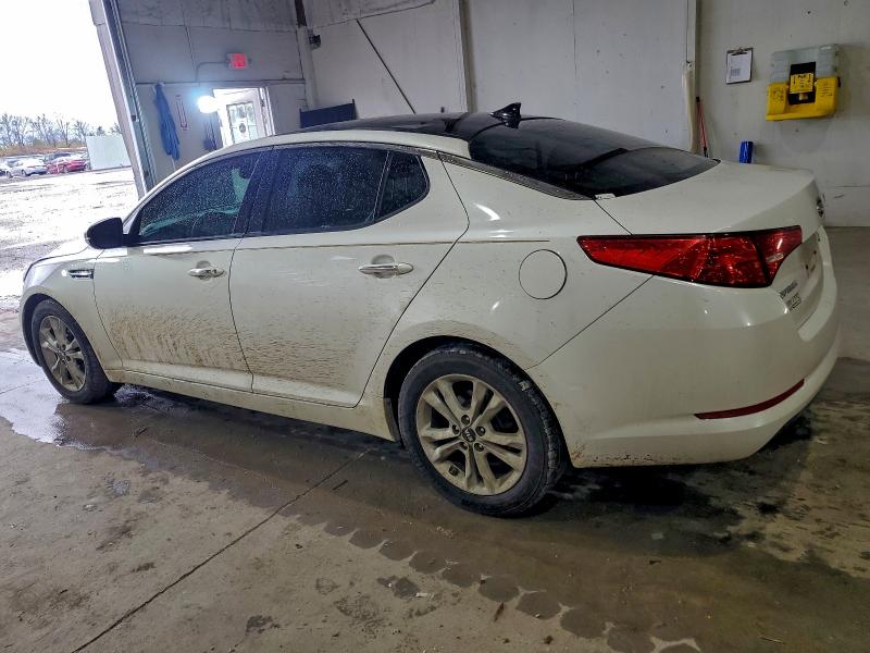 Photo 2 from auction – 2011 KIA OPTIMA EX with VIN KNAGN4A71B5120136