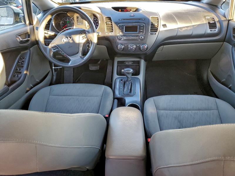 Photo 8 from auction – 2015 KIA FORTE LX with VIN KNAFK4A67F5366366