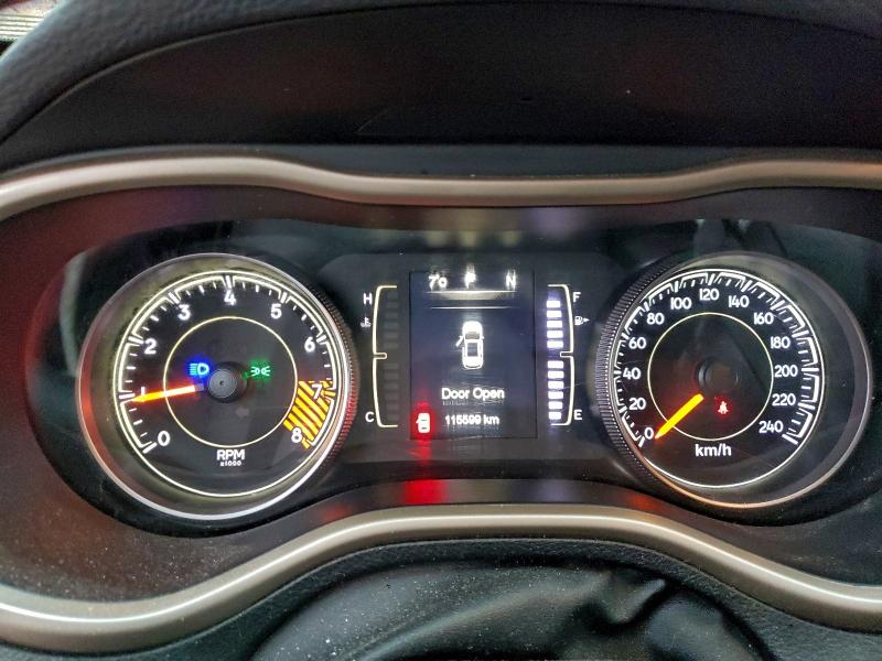 Photo 9 from auction – 2015 JEEP CHEROKEE with VIN 1C4PJMCS7FW600195