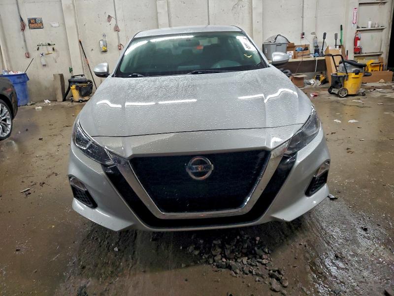 Photo 5 from auction – 2019 NISSAN ALTIMA S with VIN 1N4BL4BV1KN327227