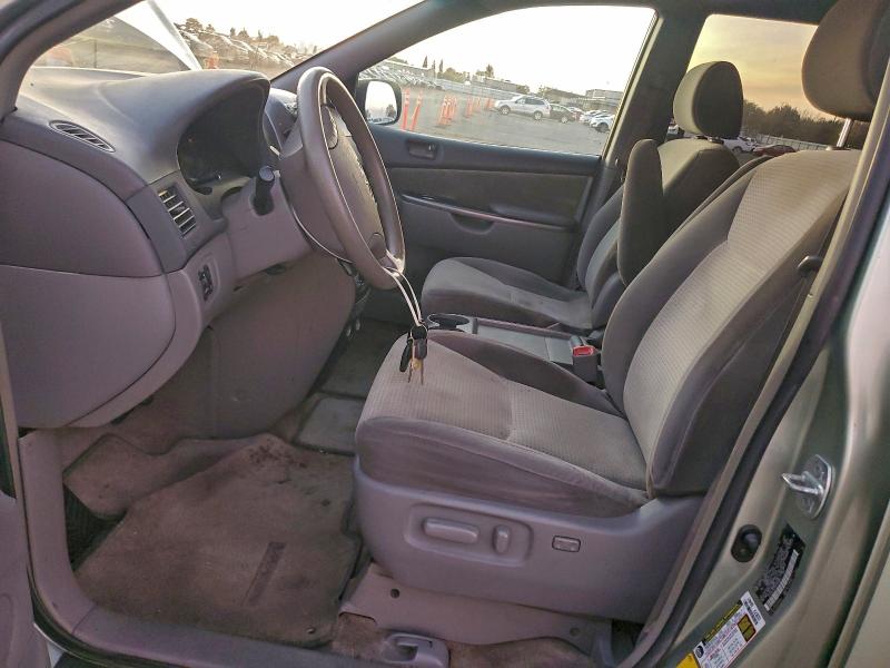 Photo 7 from auction – 2008 TOYOTA SIENNA with VIN 5TDZK23C28S181064