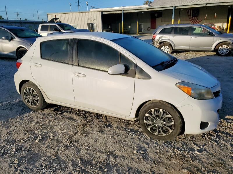 Фото 4 с аукциона – 2012 TOYOTA YARIS с VIN JTDKTUD31CD535864