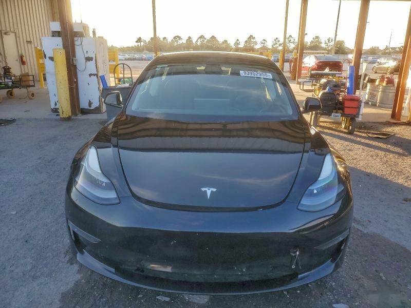 Photo 5 from auction – 2022 TESLA MODEL 3 with VIN 5YJ3E1EB7NF237267