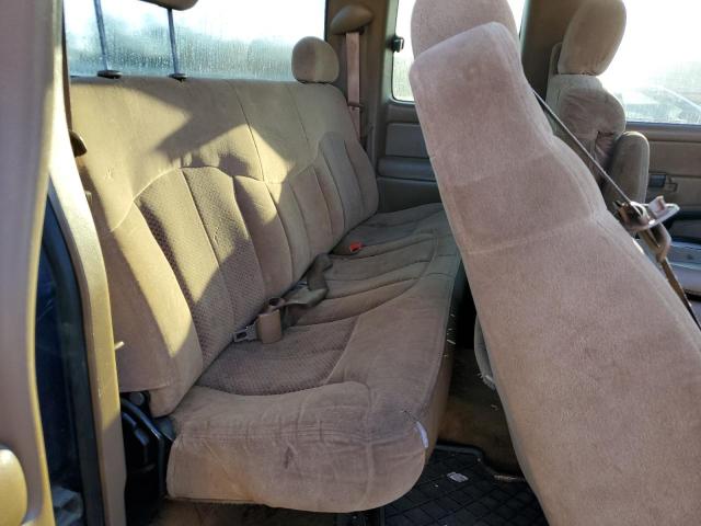 Photo 10 from auction – 2000 CHEVROLET SILVERADO with VIN 2GCEC19T4Y1199392