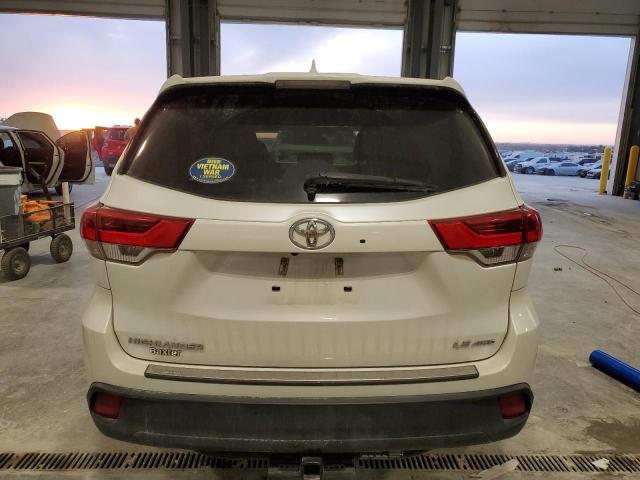 Photo 6 from auction – 2017 TOYOTA HIGHLANDER with VIN 5TDBZRFH1HS475682