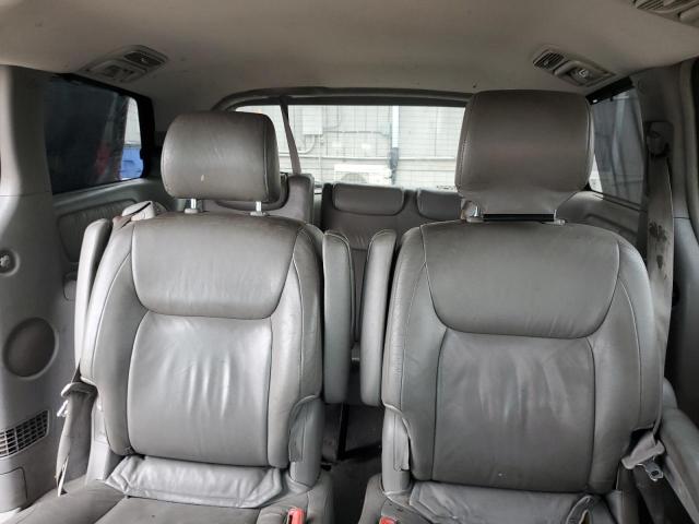 Photo 10 from auction – 2004 TOYOTA SIENNA XLE with VIN 5TDZA22C04S178002