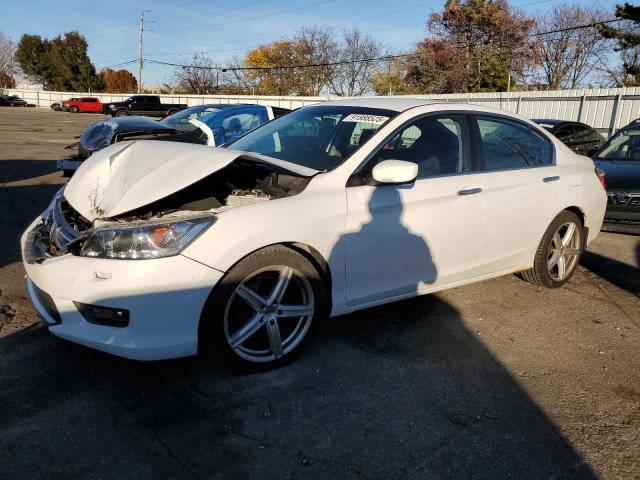 Photo 1 from auction – 2015 HONDA ACCORD SPO with VIN 1HGCR2F53FA041714