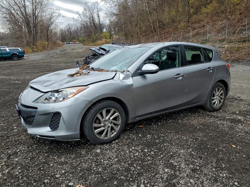 MAZDA 3 I 2012 with VIN JM1BL1L87C1563052 - Photo from auction