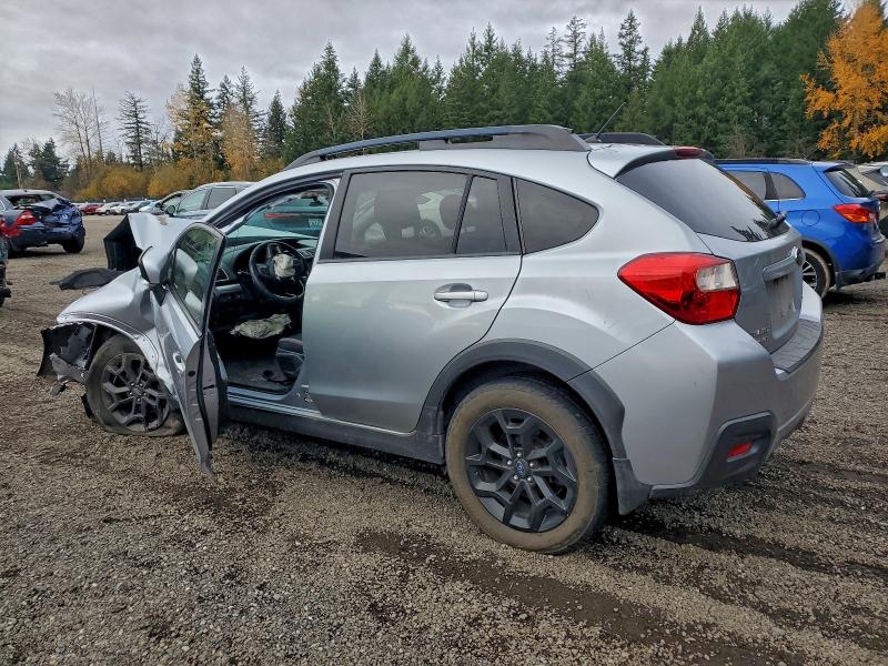 Photo 2 from auction – 2017 SUBARU CROSSTREK with VIN JF2GPABC0HH218798