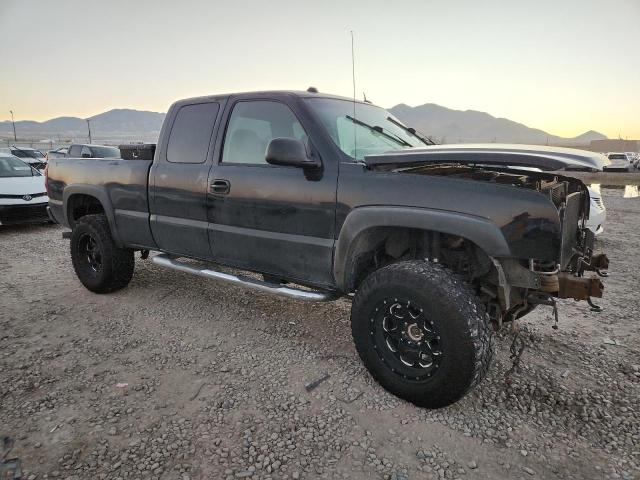 Photo 4 from auction – 2004 CHEVROLET SILVERADO with VIN 1GCEK19T84E319268