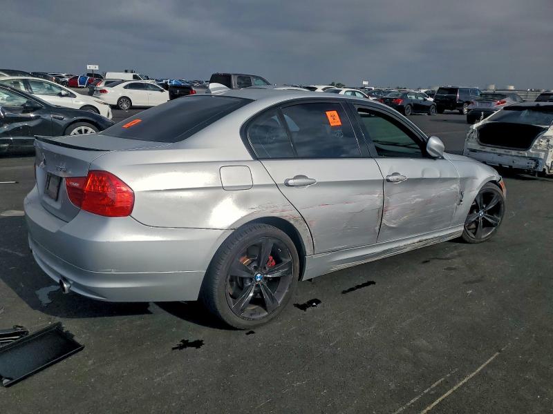 Photo 3 from auction – 2011 BMW 335 I with VIN WBAPM5G55BNM68553