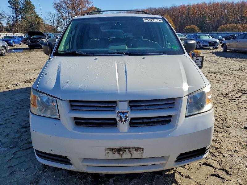 Photo 5 from auction – 2010 DODGE GRAND CARA with VIN 2D4RN4DE6AR467570