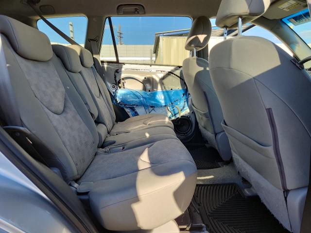 Photo 11 from auction – 2011 TOYOTA RAV4 with VIN 2T3BF4DV0BW101123