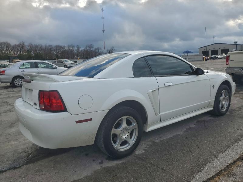 Photo 3 from auction – 2000 FORD MUSTANG with VIN 1FAFP404XYF242390