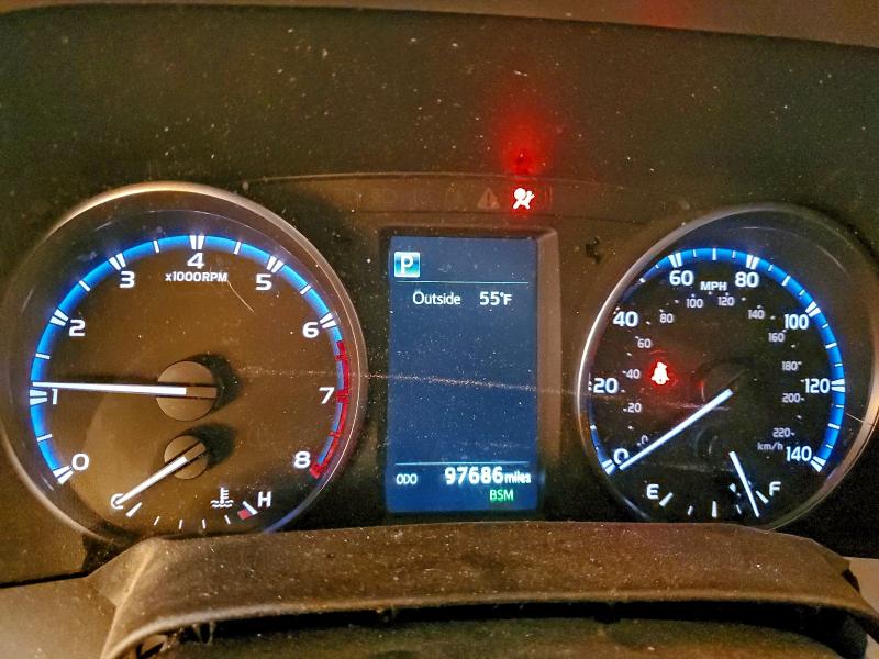 Photo 9 from auction – 2017 TOYOTA RAV4 XLE with VIN 2T3WFREV9HW403886